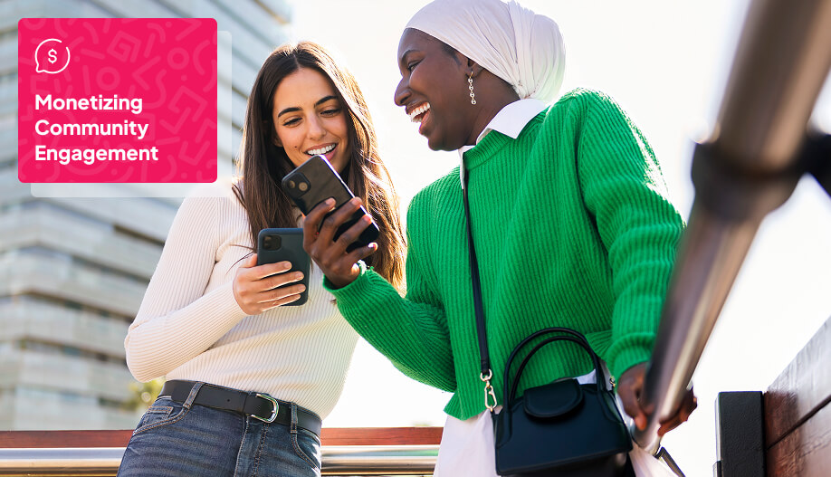 online seller selling products online to monetize